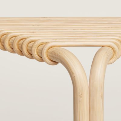 Karumi triangular stool | Hermès Finland